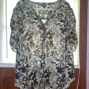 Never worn Sheer short sleeve top